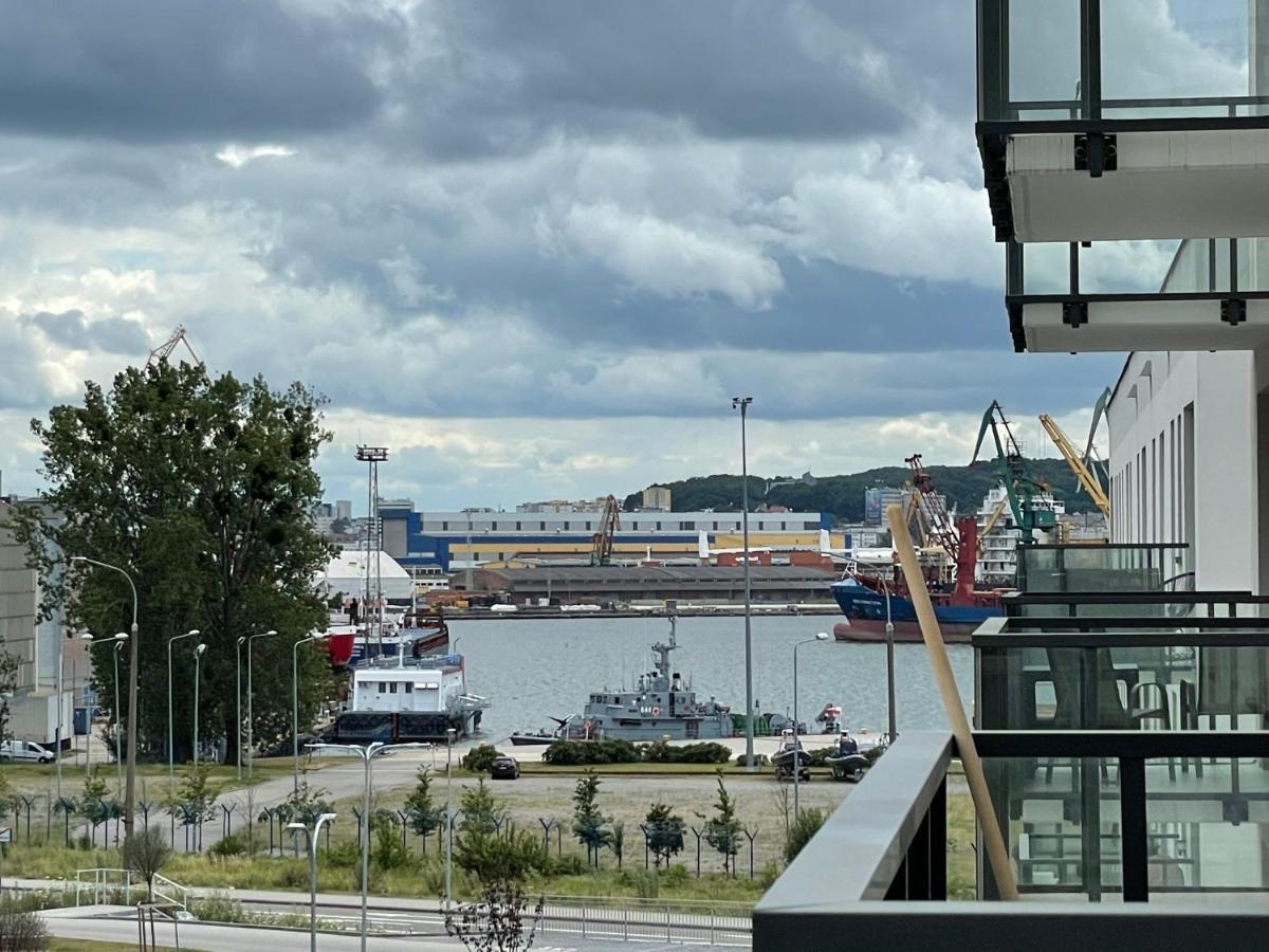 Nowy Apartament W Stylu Industrialnym Przy Porcie Gdynia Exterior photo